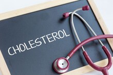 शरीरातील कोलेस्टेरॉल पातळी वाढली हे कसं ओळखाल? जाणून घ्या अधिक माहिती