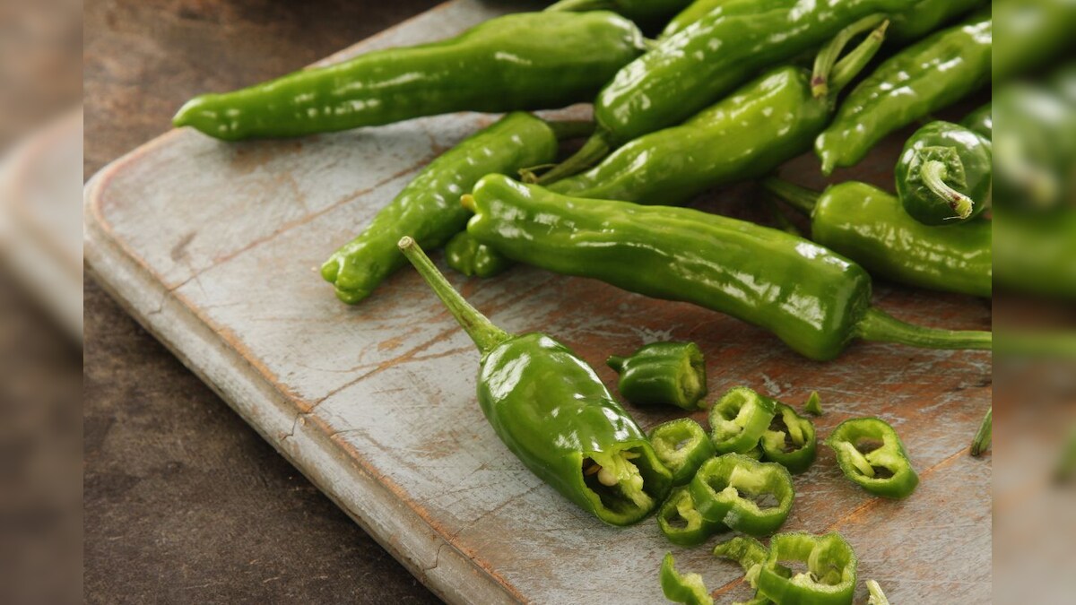 हिरवी मिरची आरोग्यासाठी ठरू शकते वरदान; फक्त जाणून घ्या खाण्याचे योग्य प्रमाण News18 लोकमत