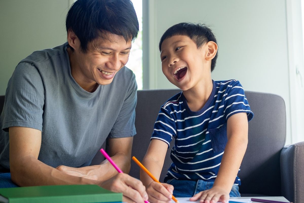 Working Parents ना मुलांसोबत Quality Time घालवायचा असेल तर ही 4 कामे महत्त्वाची