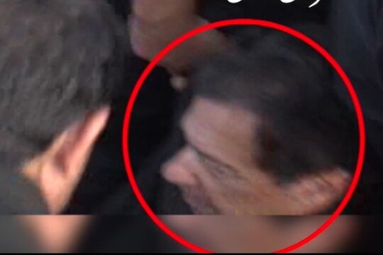 AK47 मधून झाला गोळीबार; रायफलधारी हल्लेखोराचा चेहरा आला समोर, पाहा VIDEO