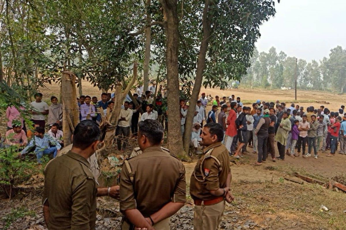 नोकरावर आला जीव, पित्याने केला विरोध; तरुणीचं बापासोबत भयानक कांड