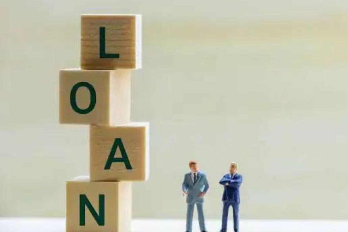 शेअर्स तारण ठेवून कर्ज; 'या' कंपनीनं गुंतवणुकदारांसाठी सुरु केली डिजिटल सेवा