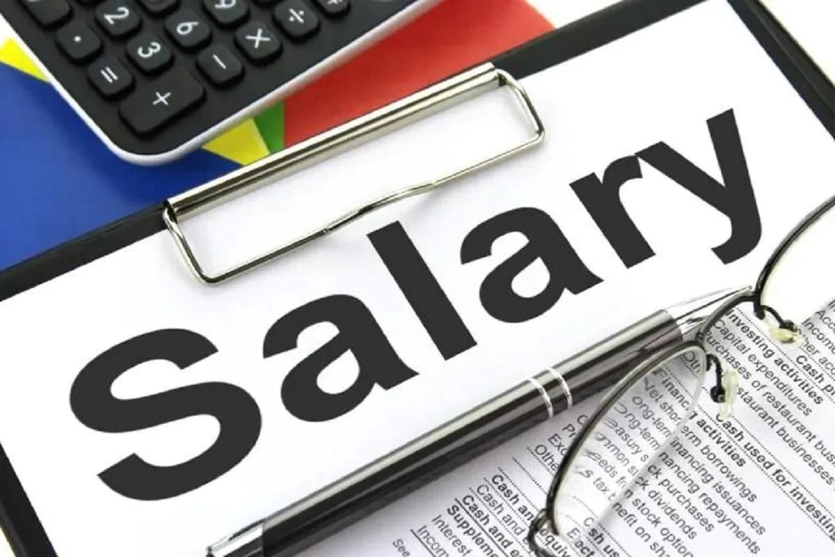 Saving from Salary : पगारातून बचत करता येत नाही? 'या' फॉर्म्युल्याचा करा वापर