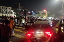 पुण्यात अपघातांची मालिका सुरुच, सात गाड्यांना टेम्पोने उडवले तर दुचाकीचाही... पुण्यात अपघातांची मालिका सुरुच, सात गाड्यांना टेम्पोने उडवले तर दुचाकीचाही...