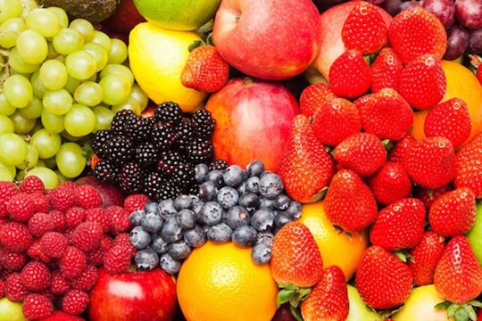 शरीरातील प्रोटिनची कमतरता भरून काढण्यासाठी खा ‘ही’ फळं; जाणून घ्या, याचे फायदे?