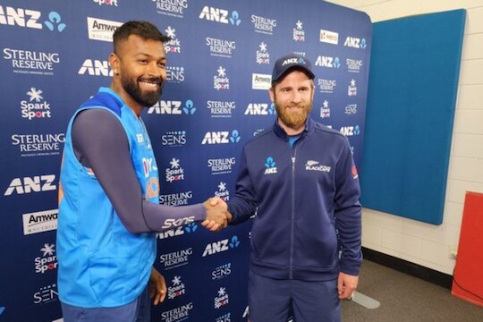 पहिला टी20 सामना पावसामुळे रद्द