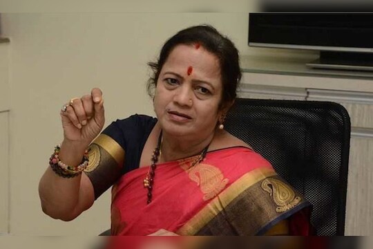 Kishori Pednekar : अडीच तास पोलीस चौकशीनंतर किशोरी पेडणेकर संतापल्या, म्हणाल्या...