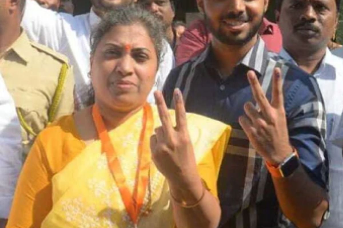 Andheri Bypoll result : अंधेरी पोटनिवडणुकीचा पहिला कल हाती, ऋतुजा लटके आघाडीवर