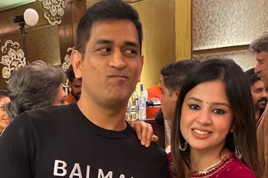 धोनीच्या घरातल्या नव्या पाहुणीची देशभर चर्चा, वाचा का आहे 'ती' इतकी खास?