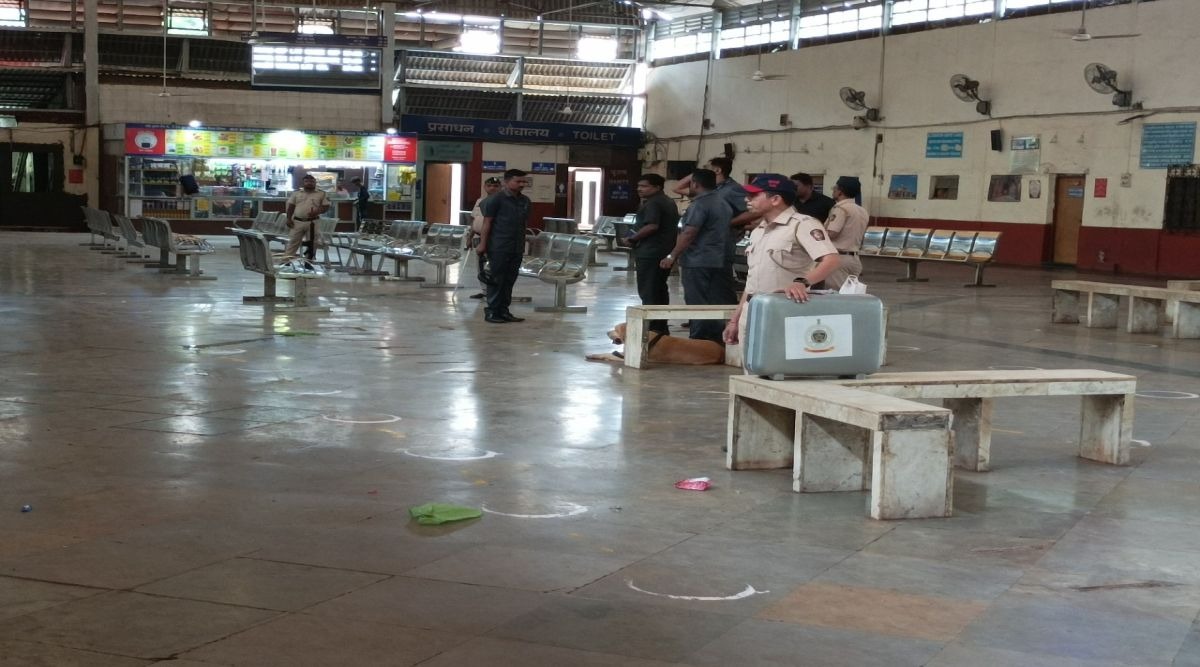 Mumbai Terrorist Attack Alert :  मुंबईत पुन्हा 26/11 सारख्या हल्ल्याची शक्यता, ड्रोनसह छोट्या विमानांतून दहशतवादी हल्ल्याच्या तयारीत