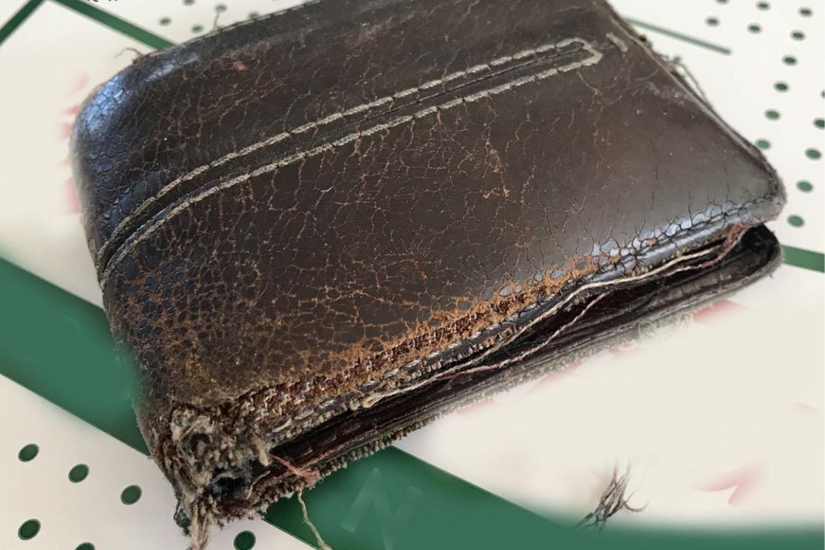 खराब झालेलं पाकिट फेकून देत असताल तर थांबा! तुम्हाला माहिती हवी ही गोष्ट