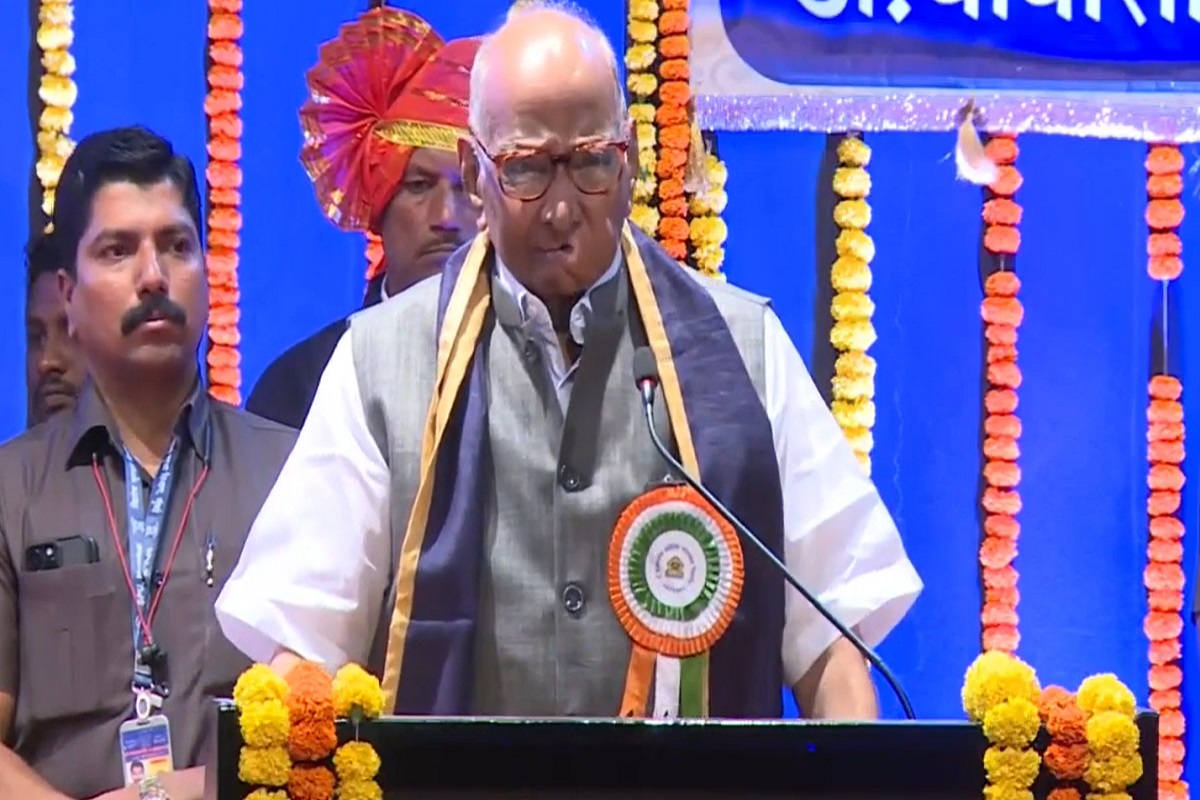 बाबासाहेबांनी या भागात शैक्षणिक प्रगती नसताना त्यांनी लक्ष घेतला. मोलाची कामगिरी केली. त्या कालखंडात एक मर्यादा होत्या.