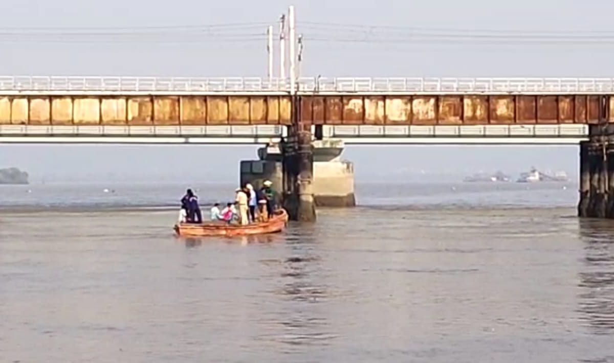 Shraddha Walkar Murder Case : आफताबने श्रद्धाचा मोबाईल कुठे फेकला? दिल्ली पोलिसांच्या हाती महत्वाची धागेदोरे