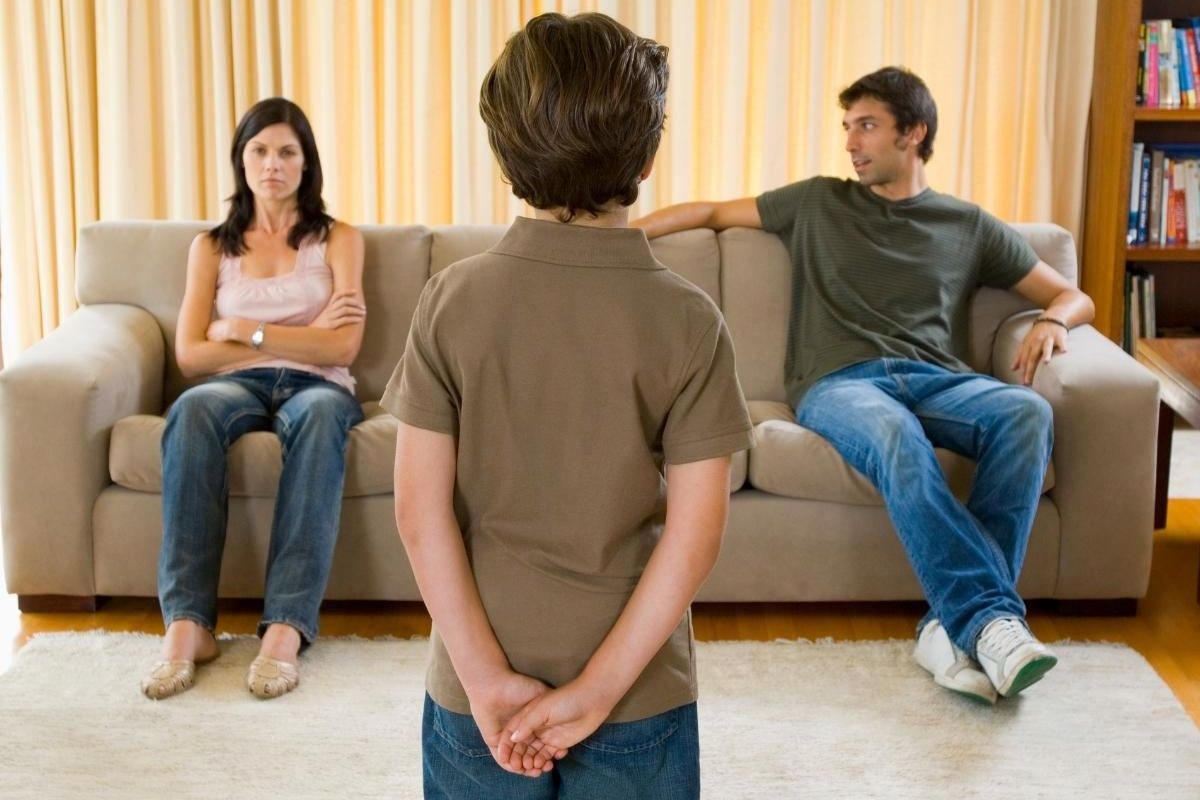 Bedwetting : लहानपणी मुलं अंथरूण का ओलं करतात? यामागे काही आजार असतो का?