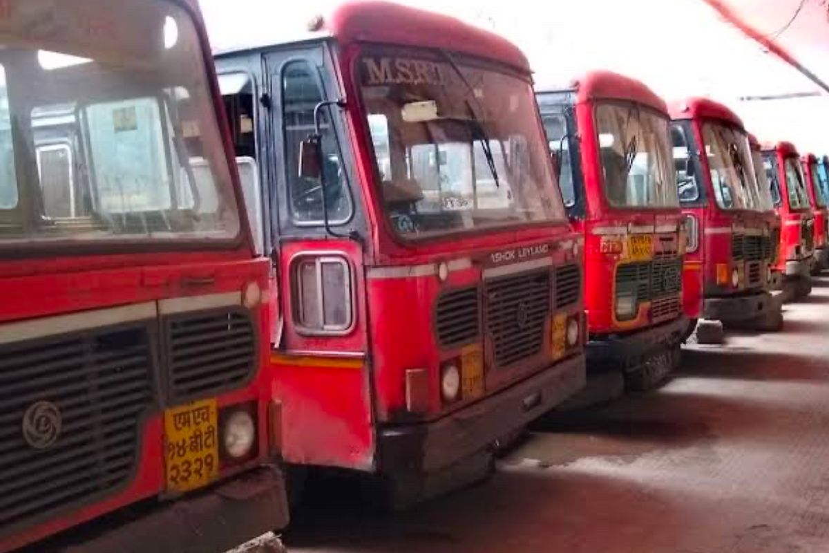 Solapur : विद्यार्थ्यांनो 'ही' संधी सोडू नका, थेट परिवहन मंडळात मिळेल जॉब!