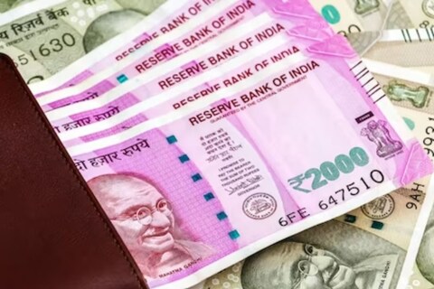 रिझर्व्ह बँक ऑफ इंडियाने देशातील सर्वात सुरक्षित आणि विश्वासू बँकांची नावे जाहीर केली.