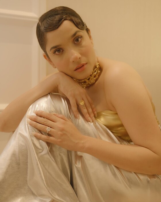 टीव्हीवर संस्कारी बहुची भूमिका साकारणारी अंकिता खऱ्या आयुष्यात खूपच बोल्ड आहे. 