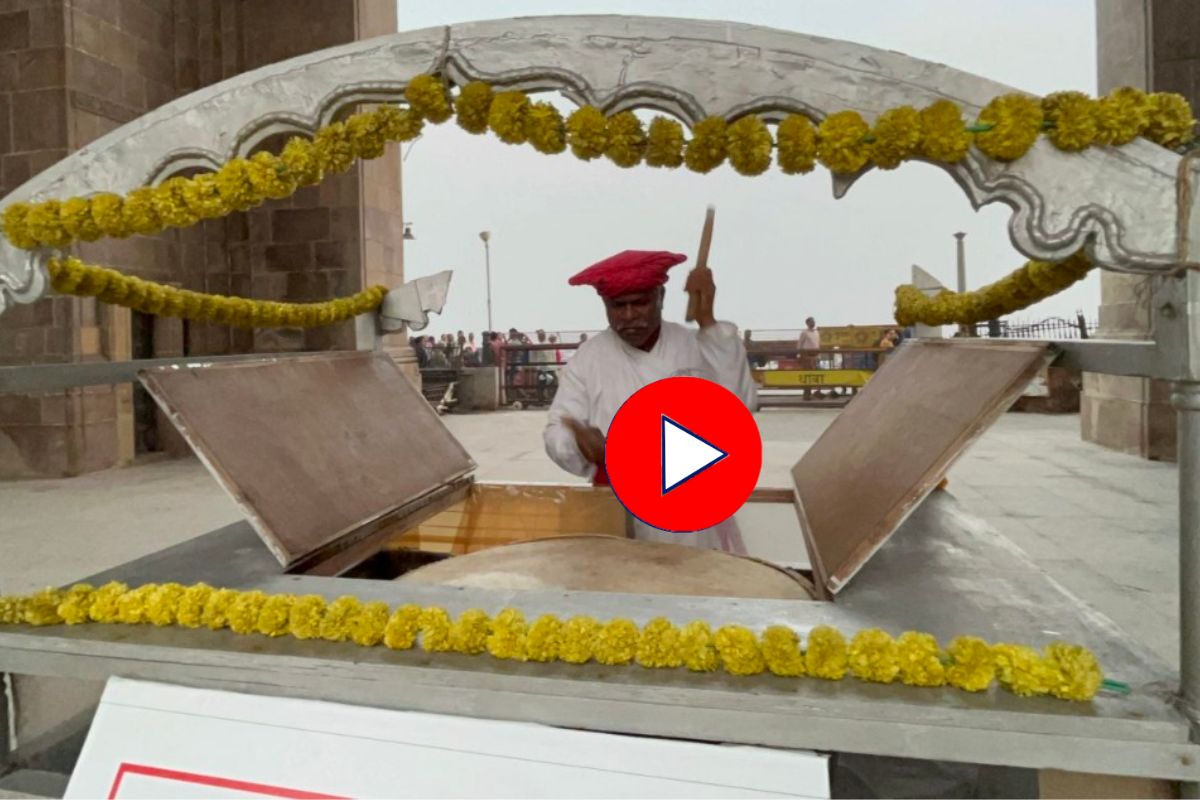 खरा मावळा! 27 वर्षांपासून एक पैसा न घेता महाराजांची सेवा करणारे मेहबूब हुसेन, Video