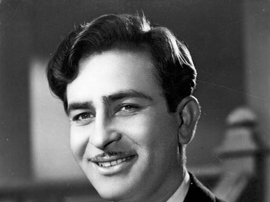 त्याकाळी राज कपूर हे हिंदी चित्रपटसृष्टीच्या सर्वात प्रतिष्ठित नावांपैकी एक होते. त्यांचे लग्न कृष्णा कपूरशी झाले होते. पण असं असलं तरी पुन्हा प्रेमात पडण्यापासून त्यांना कोणीही रोखू शकलं नाही. 