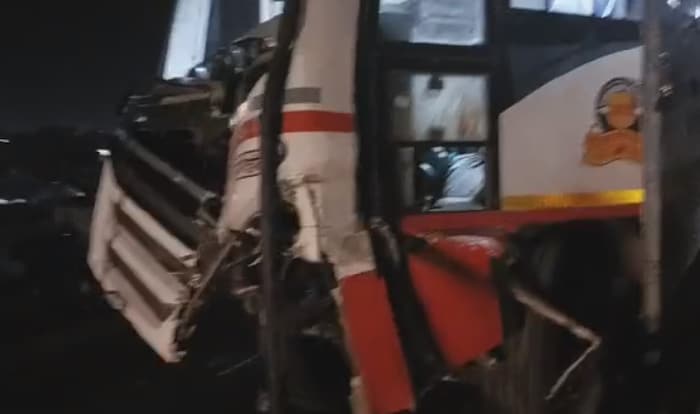 तर नागपूरमधील गणेशपेठ डेपोच्या बसला अमरावतीच्या नांदगाव पेठमध्ये अपघात झाला.