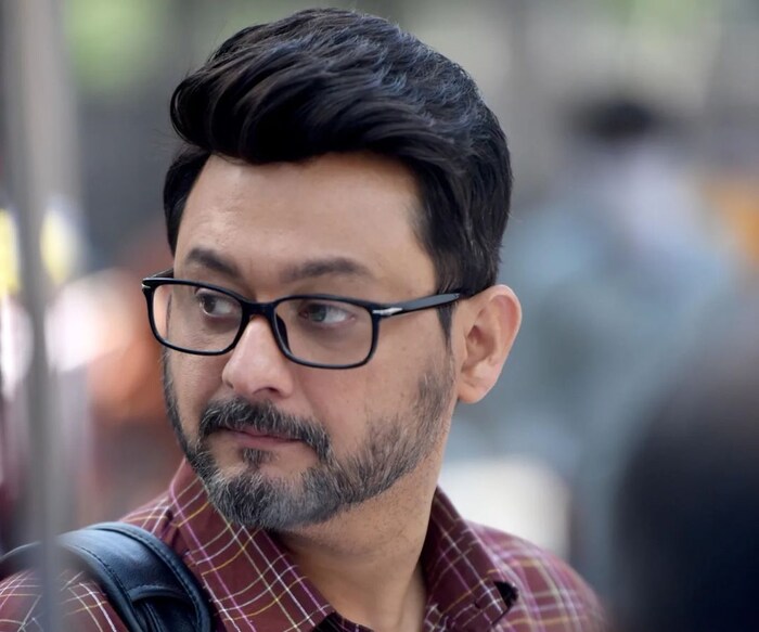  नाटक, मालिका, चित्रपट, वेब सिरीज अशा विविध माध्यमात त्याने आतापर्यंत काम केलं आहे. 