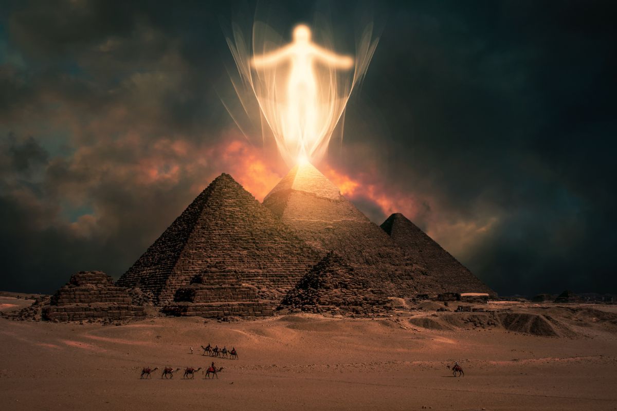 तुम्हालाही मृत व्यक्ती नेहमी स्वप्नात दिसतात का? सावधान; हे असू शकतात यामागचे संकेत