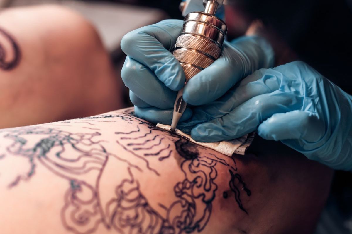 तुमच्या शरीरावर टॅटू तर नाही?