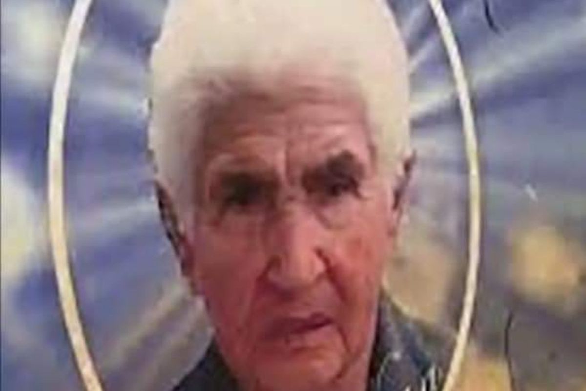 10 वर्षांनी महिलेचा मृतदेह कबरीतून बाहेर काढला; 'ती' गोष्ट पाहताच सरकली सगळ्यांच्या पायाखालची जमीन