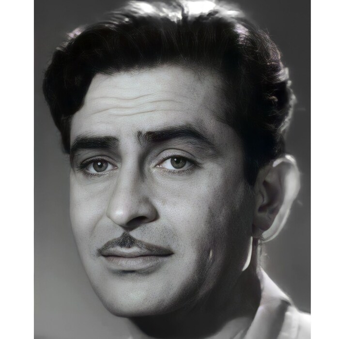 प्रेमकथेतील रोमँटिक हिरो साकारणं ही राज कपूर यांची स्पेशालिटी होती. पण त्यांच्या खऱ्या आयुष्यातील लव्हस्टोरी देखील एखाद्या चित्रपटाच्या कथेप्रमाणे रंजक आहे. आज जाणून घ्या खास तो किस्सा.