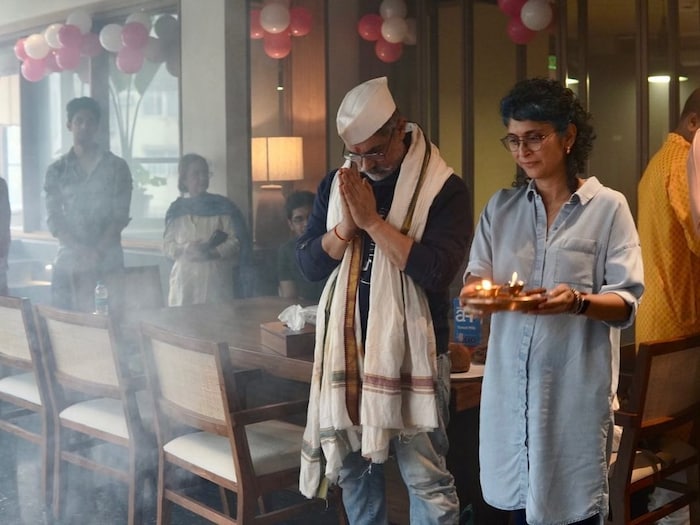 आता हे दोघे वेगळे झाले असून पुन्हा पुन्हा एकत्र पाहिल्यावर चाहत्यांना प्रश्न पडले आहेत. यामुळे तो ट्रोल  देखील होत आहे. 