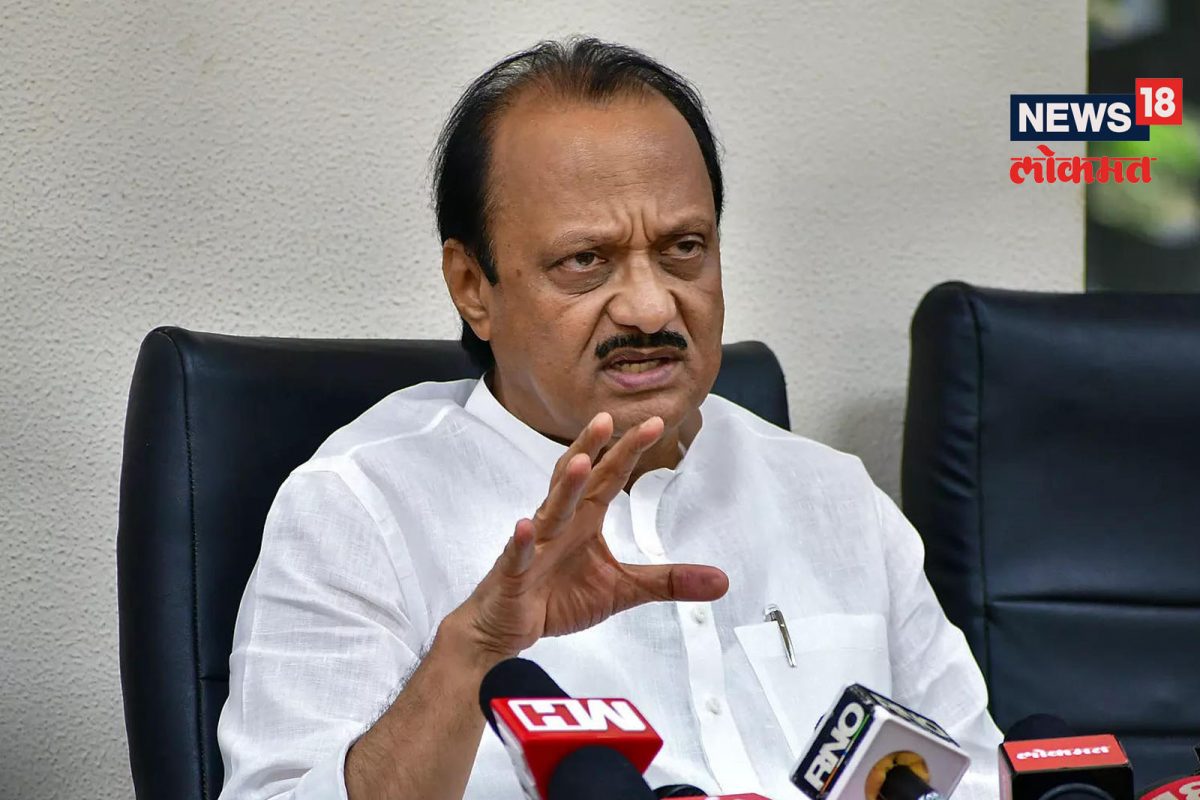 विरोधी पक्षनेते अजित पवार