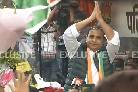 Anil Deshmukh महाराष्ट्राचे माजी गृहमंत्री आणि राष्ट्रवादी काँग्रेसचे आमदार अनिल देशमुख यांची 14 महिन्यांनी जामिनावर सुटका झाली आहे. 