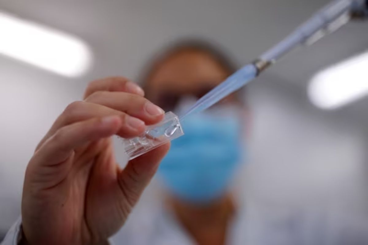 कोरोनाच्या नव्या व्हेरिएंटविरोधात भारत बायोटेकची नेजल व्हॅक्सिन सज्ज