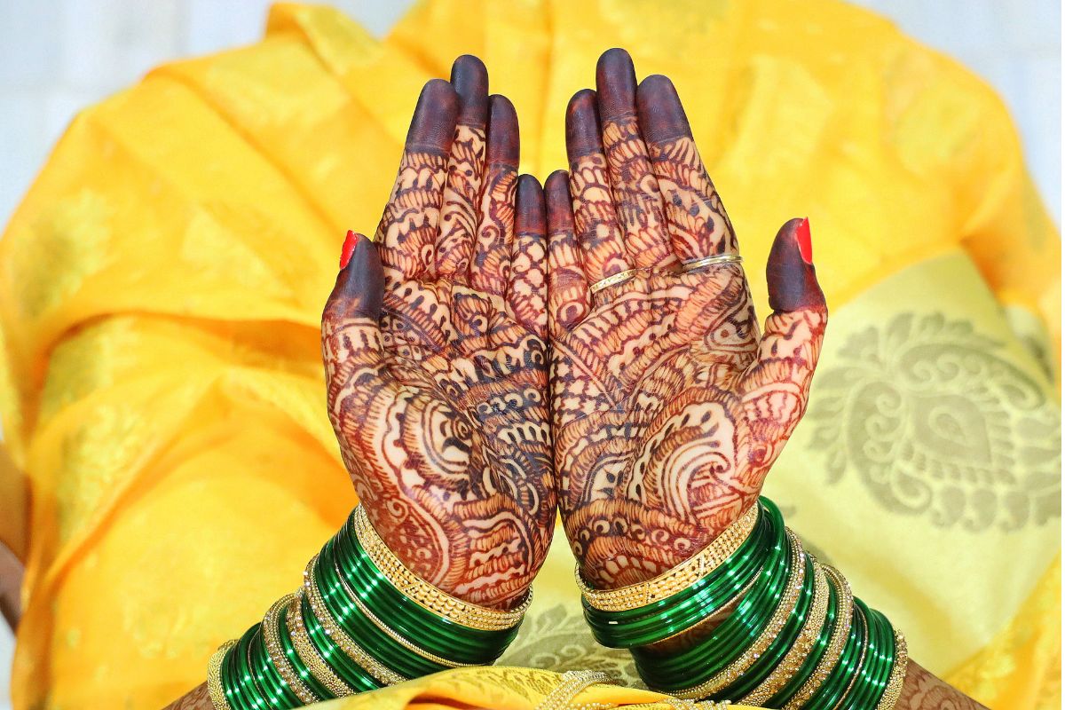 हातात बांगड्या, कपाळावर टिकली; महिलांप्रमाणे सजून दहावीच्या विद्यार्थ्याने स्वत:चाच घेतला जीव