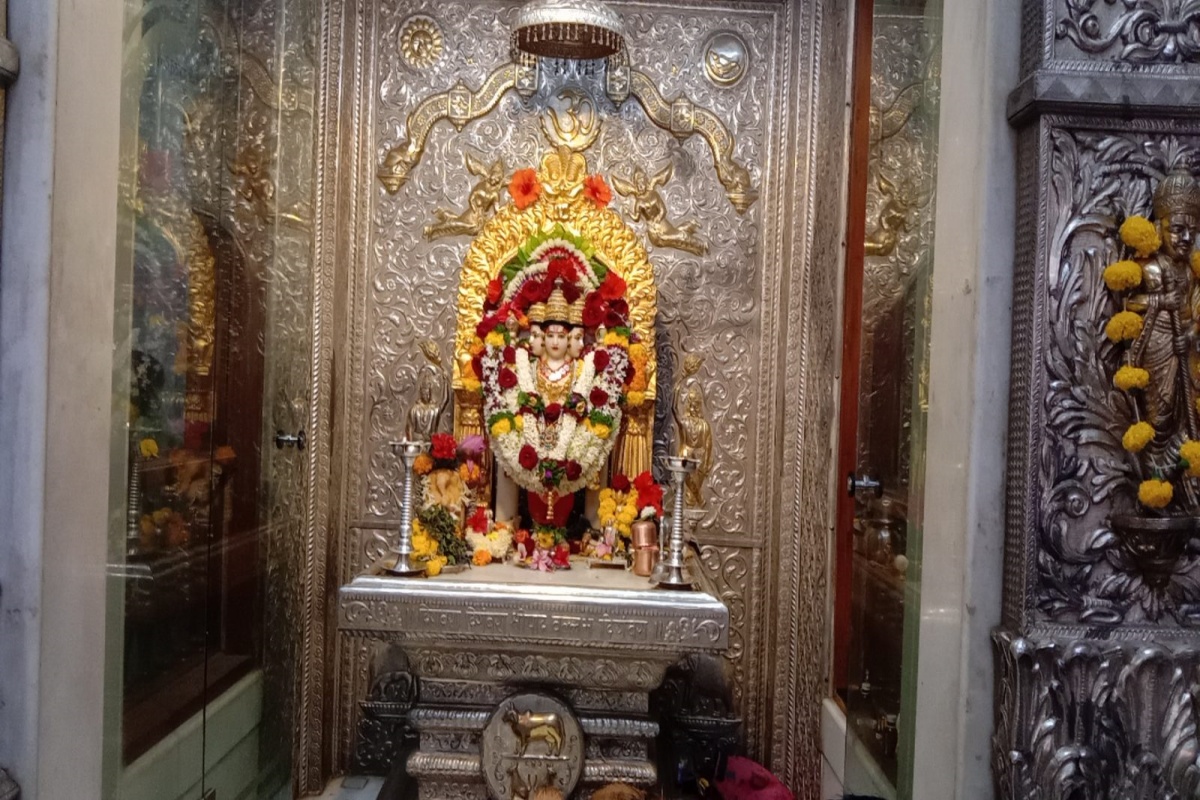 Datta Jayanti : भक्ताच्या नावानं ओळखलं जाणारं पुण्यातील 125 वर्ष जुनं दत्त मंदिर, Video