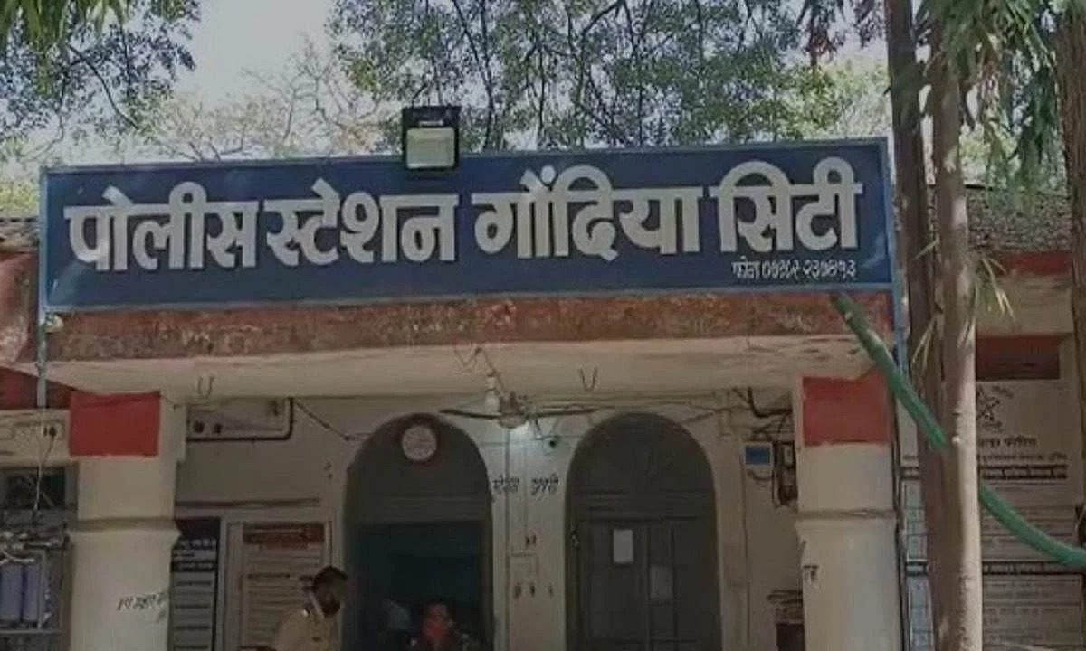 Gondia Crime : एकतर्फी प्रेमातून अल्पवयीन मुलीची हातोडा आणि ब्लेडने हत्या, अखेर आरोपीला मिळाली आयुष्यभराची शिक्षा