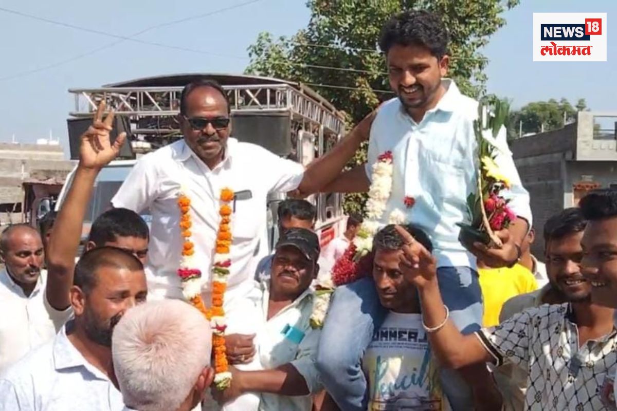 विरोधकांचा 'बँड' वाजवत गुलाल उधळला, सरपंच होताच बँड वादकाचा पाठिंबा शिंदेना का ठाकरेंना?