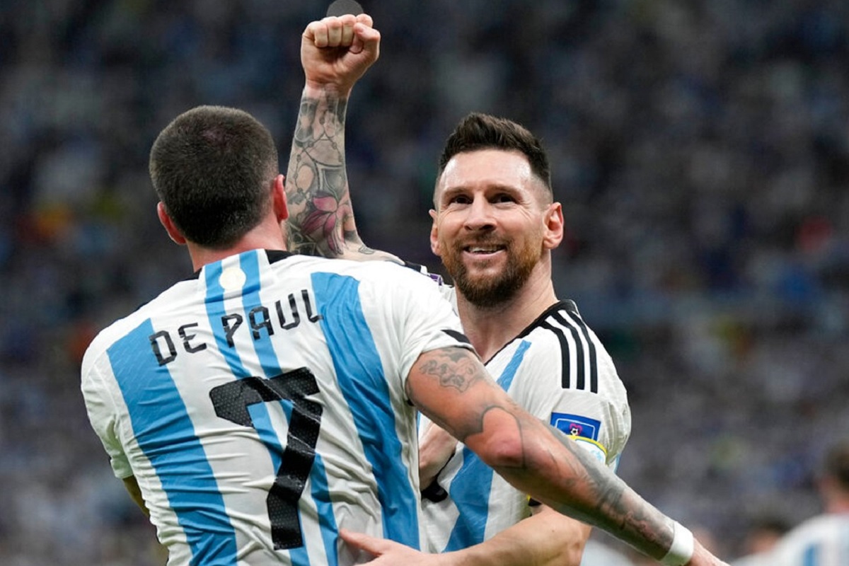 FIFA 2022 : मेस्सीने रचला इतिहास, दिग्गज पेलेंच्या विक्रमावर नजर