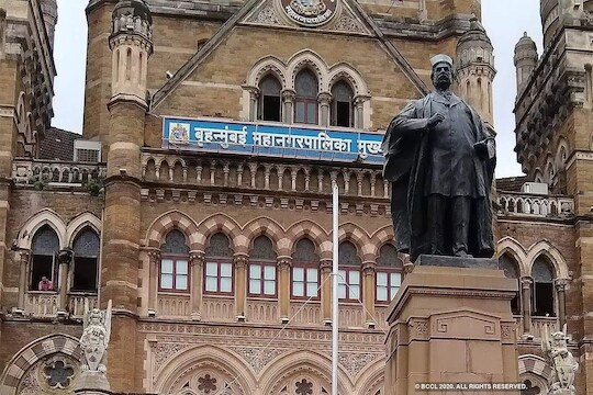 Mumbai Municipal News : मुंबईकरांनो, पाणी जपून वापरा, महापालिकेकडून पाणी पट्टीत नवी दरवाढ