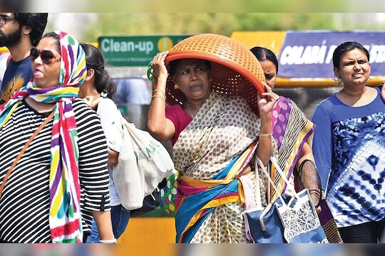 Mumbai Weather Update : मुंबईत श्वास गुदमरतोय, ऐन थंडीत देशातील सर्वाधिक तापमानाची नोंद, राज्यात अशी असेल स्थिती