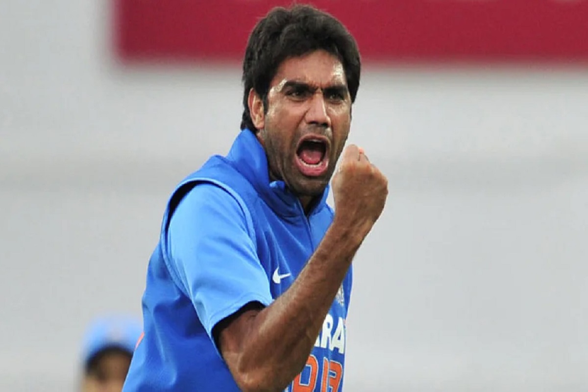 भारताचा माजी क्रिकेटपटू मुनाफ पटेलची बँक खाती गोठवली, वसूल केले लाखो रुपये