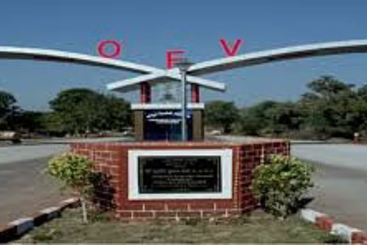 ऑर्डनन्स फॅक्टरीत थेट जॉब