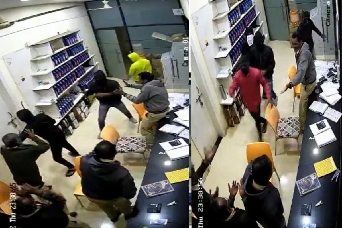 Petrol Pump Roberry : पुणे : पेट्रोल पंपावर दरोडा; कामगारांना कोयत्याने मारहाण, घटना सीसीटीव्हीत कैद