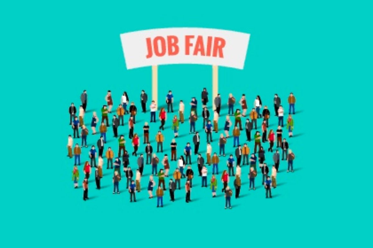 Solapur : 10 वी पास तरुणांना गोल्डन चान्स, 925 जागांसाठी होणार भरती! लगेच करा अर्ज