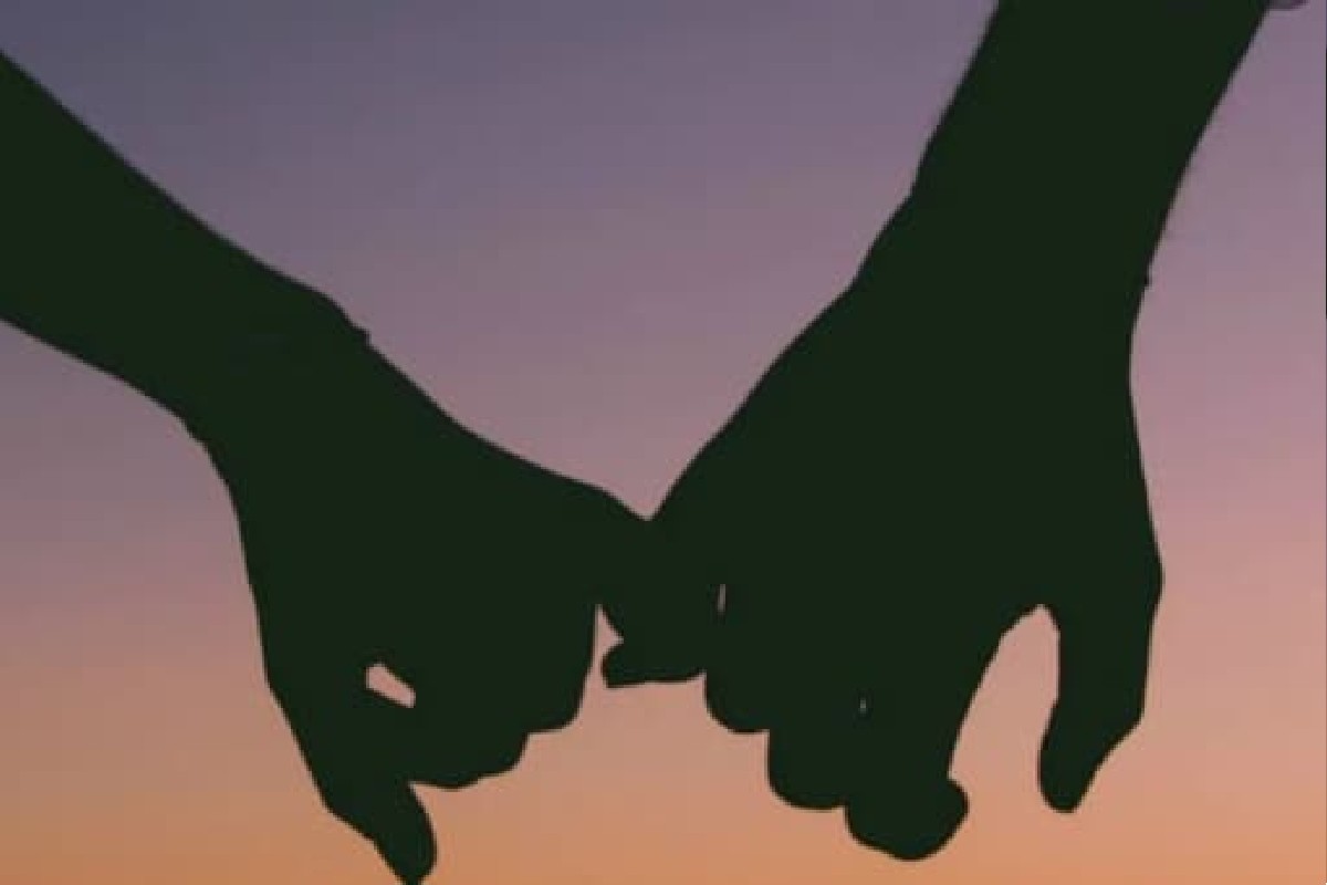 कहर झाला! लग्नाची तयारी सुरू असतानाच प्रियकरासोबत पळून गेली नवरीची आई