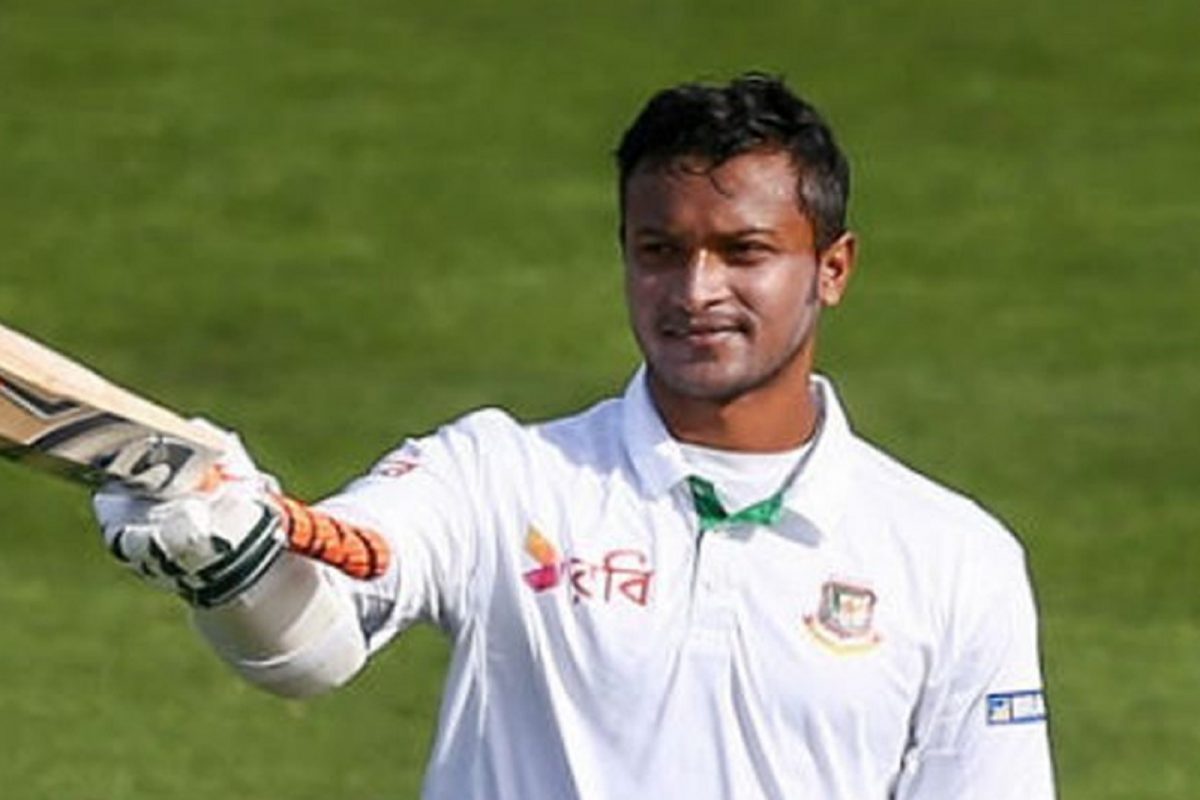 भारताविरुद्ध पहिल्या टेस्टआधी बांगलादेशला धक्का, कॅप्टनला नेलं रुग्णालयात
