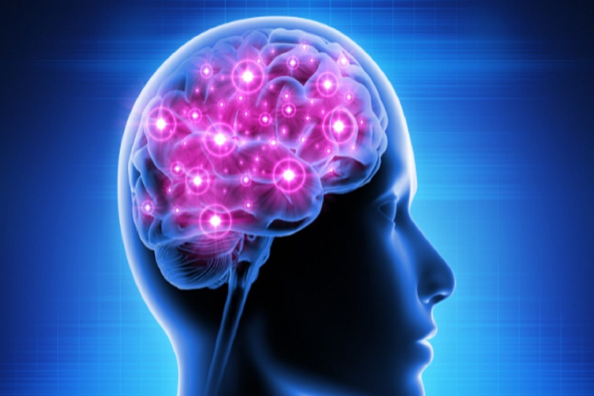 कोरोनामुळे टीनएजर्सचा मेंदू होतोय अकाली वृद्ध; संशोधकांचा धक्कादायक दावा