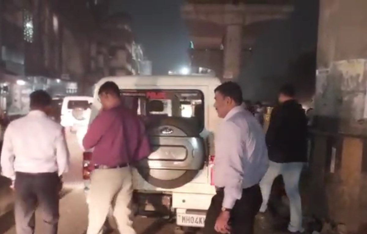 Thane Ganesh Kokate Murder : सीएम शिंदेंच्या ठाण्यात गोळीबाराचा थरार; व्यावसायिक गणेश कोकाटेची हत्या