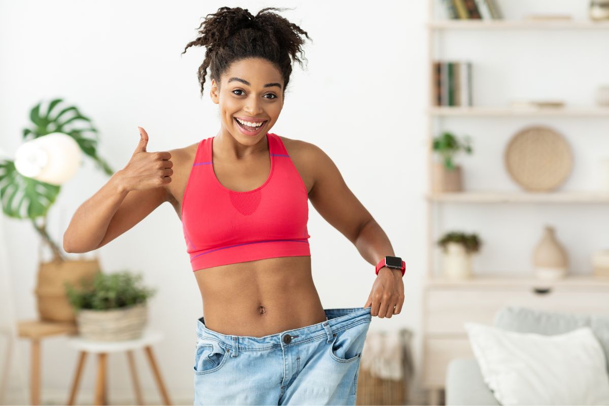 Weight Loss : एक्सरसाइज किंवा स्ट्रिक्ट डाएटशिवाय वजन कमी करायचंय? मग फॉलो करा या 5 टिप्स