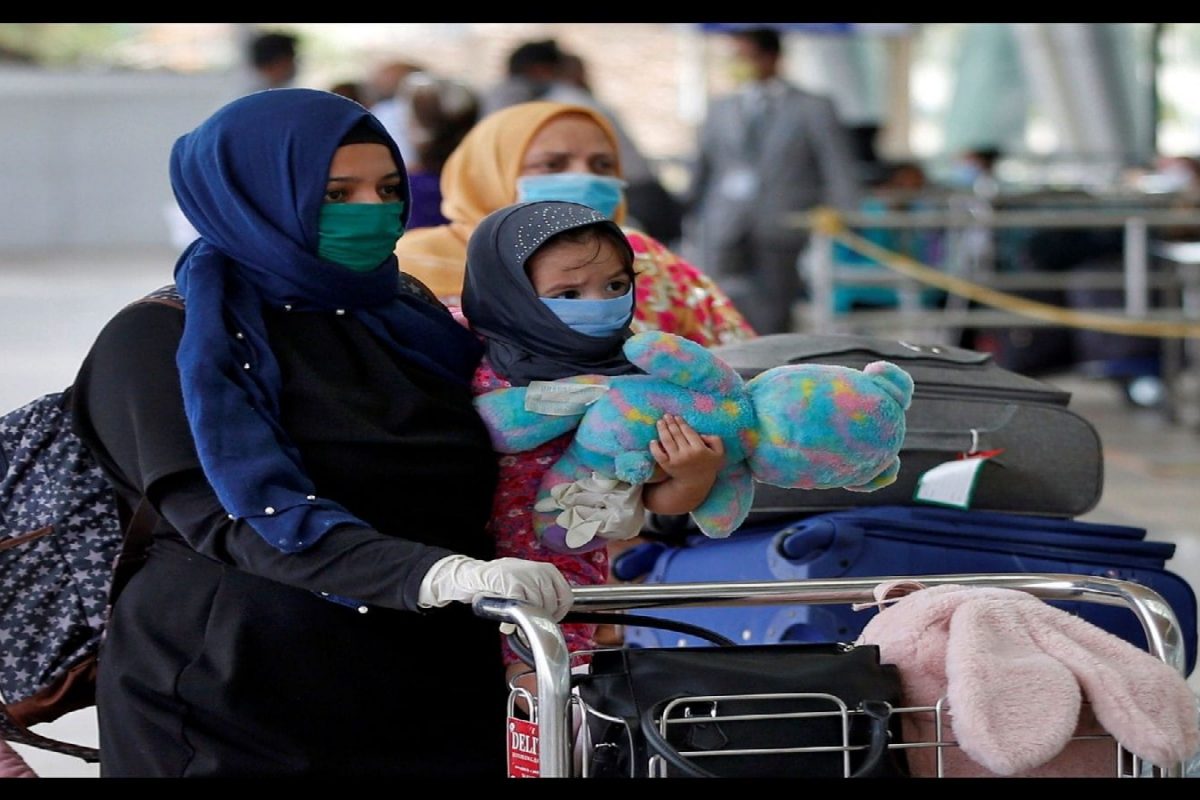 Coronavirus : फिरायला जाण्याचा प्लॅन करत असाल तर जरा थांबा! पर्यटनस्थळी वाढतोय धोका